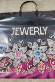 Пакет с пласт.ручк.малый 34*36 ДРАГОЦЕННОСТЬ (10)